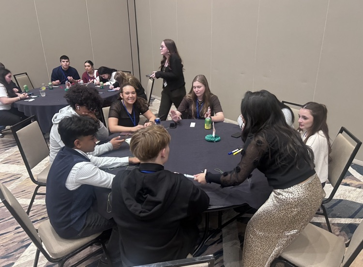 Meeting Key Clubbers from different schools  