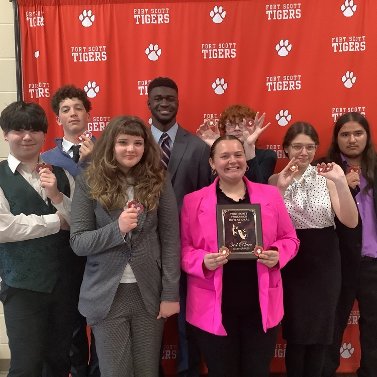 Corbett, Pontious, Scott-Adamson, Summers, Clark,Gardner, Vance, Tsinhnahjinnie 