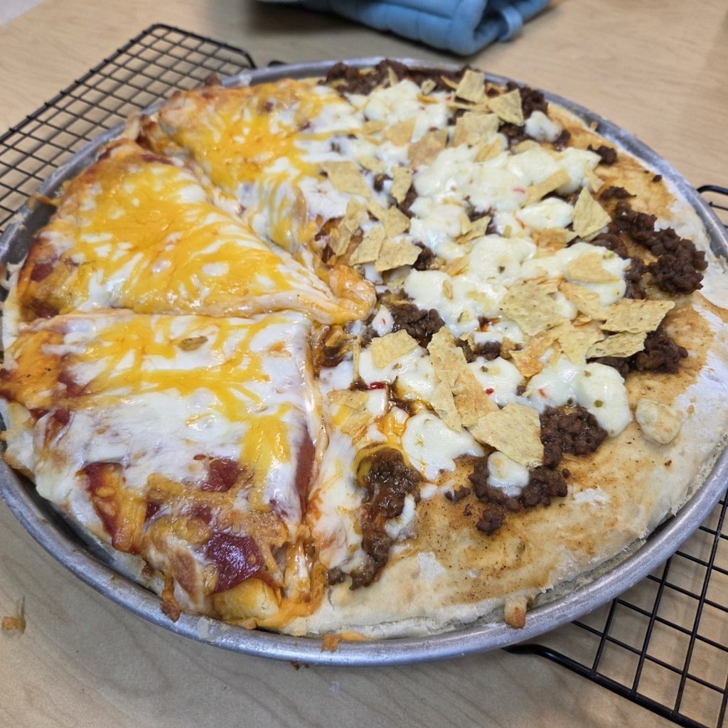 boys taco pizza