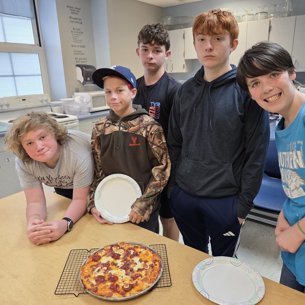 boys pizza