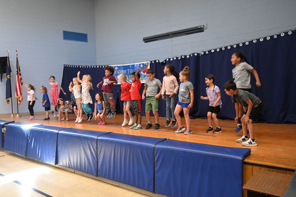 Lincoln students sing and dance for the talent show.