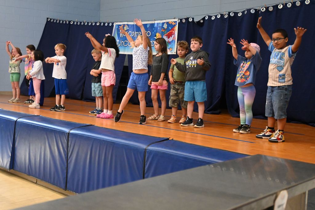 Lincoln students sing and dance for the talent show.