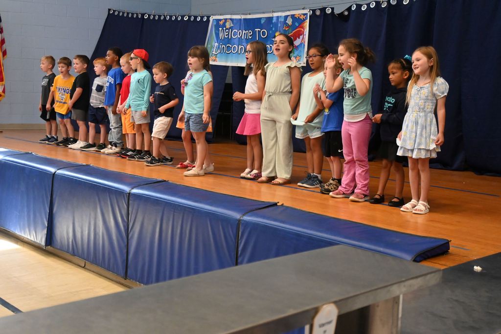 Lincoln students sing and dance for the talent show.