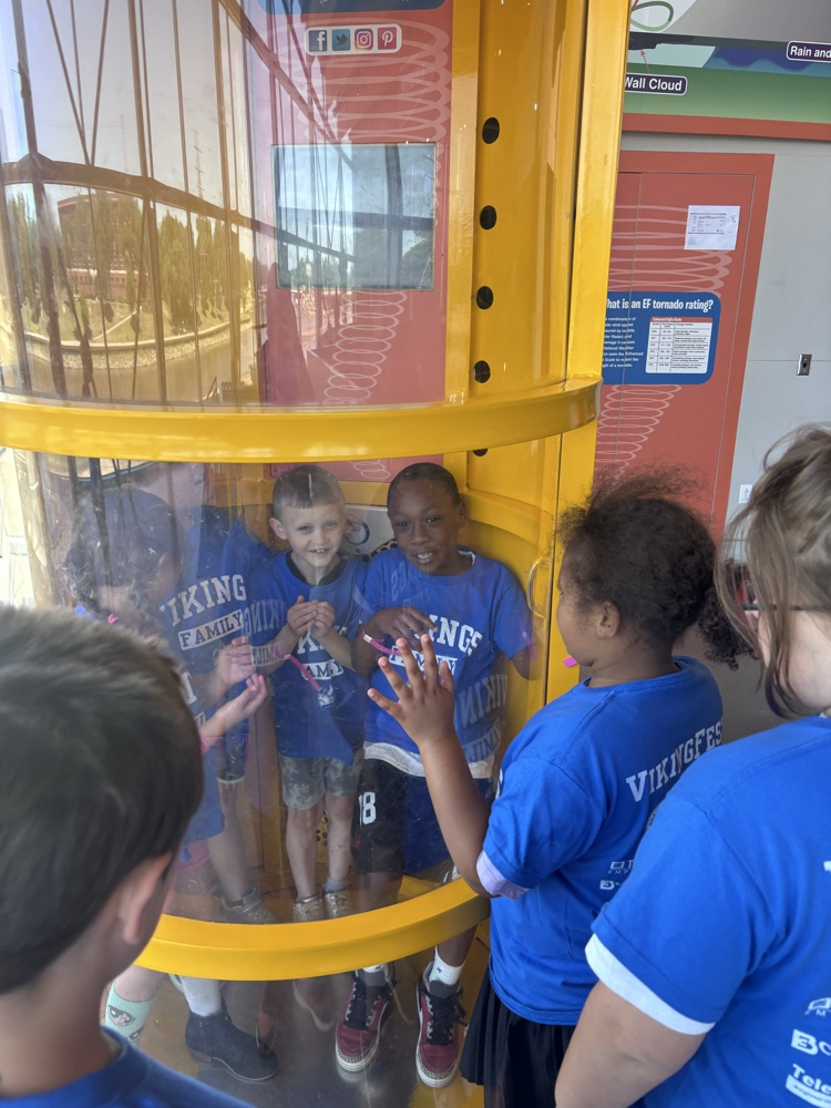 Mrs. Strode's class had a blast exploring and learning at the Exploration Place!