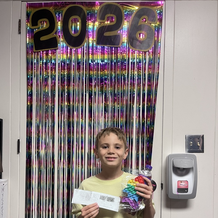boy with ar points