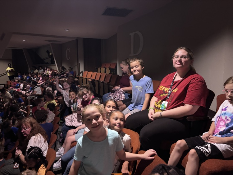 The kids had a great time learning and watching 123 Andras live!