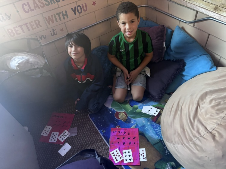 Today we practiced the different ways(base 10-blocks, standard form, and expanded form)write a 3-digit number using cards and partners.