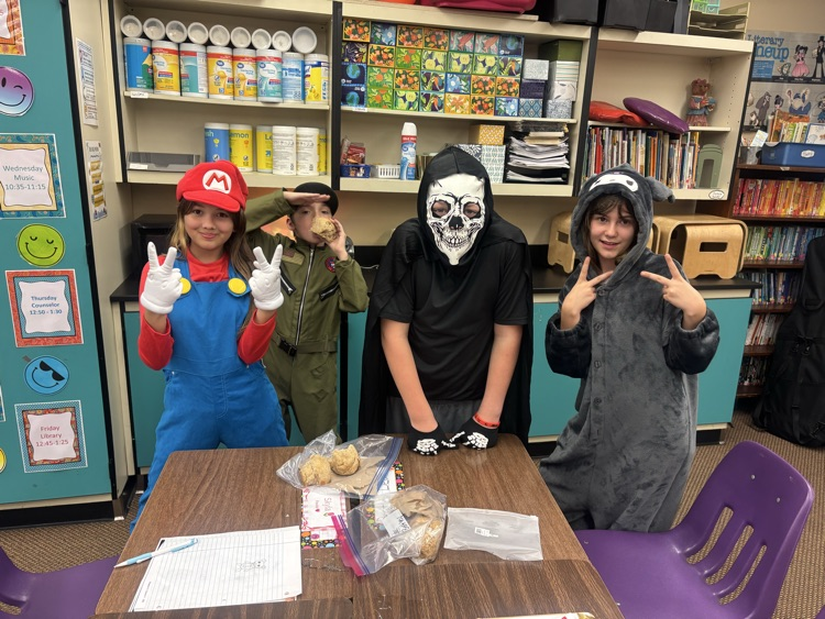 costume 