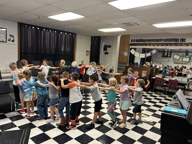 students singing