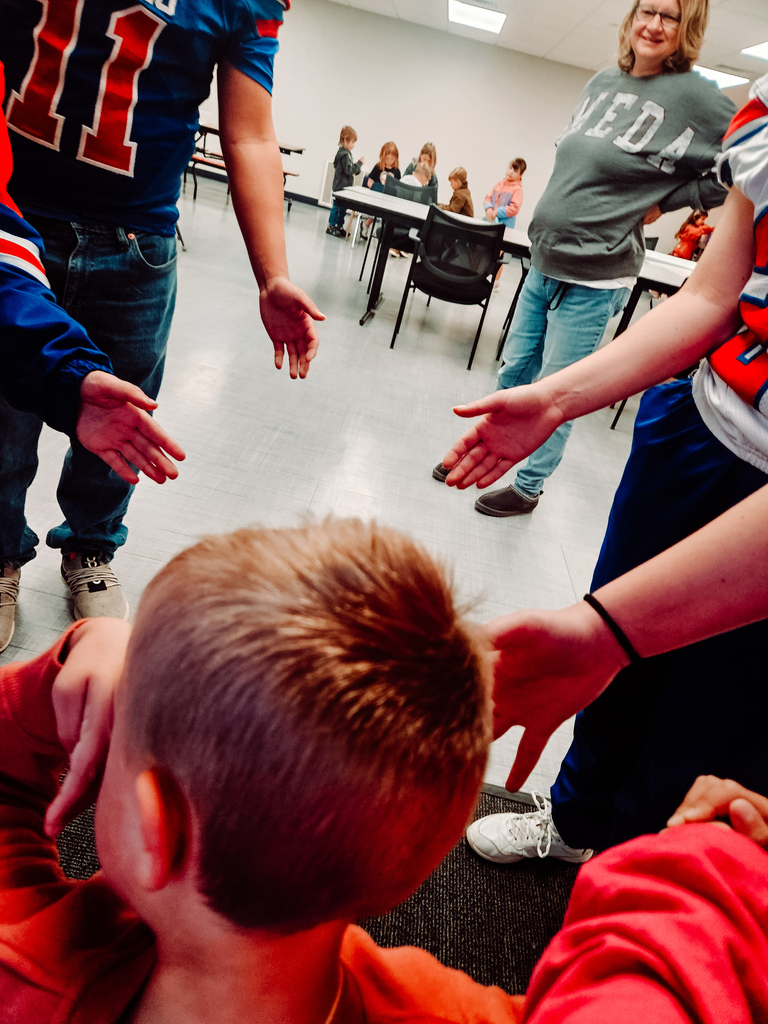 primary building high Five Friday