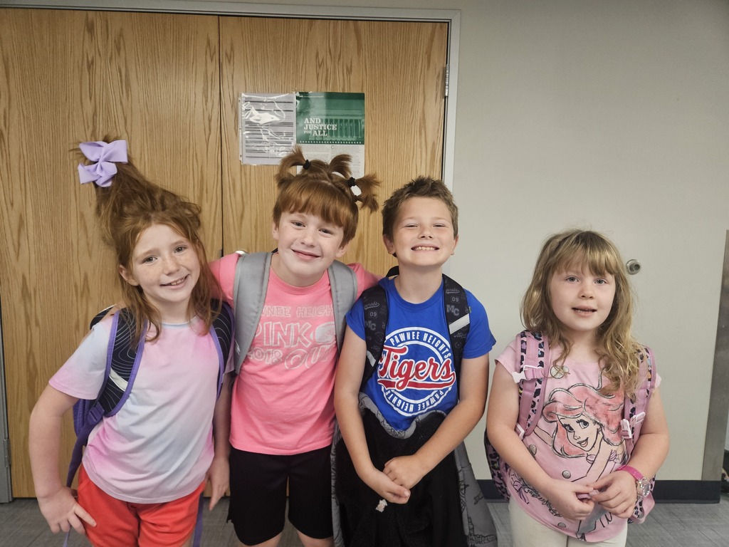 ❤️🤍💙 RED RIBBON SPIRIT WEEK! 🐯
Things got a little WILD at Pawnee Heights today! 🤪🎩
Today was Crazy Hair & Hat Day, and our Tigers showed up with some pretty creative hairstyles and fun hats!
We love seeing our students get involved and have fun while spreading the important message of SAYING NO TO DRUGS! ❤️
Way to show your Tiger Pride! 🐯❤️💙
#RedRibbonWeek #CrazyHairAndHatDay #PawneeHeights #TigerPride #SayNoToDrugs