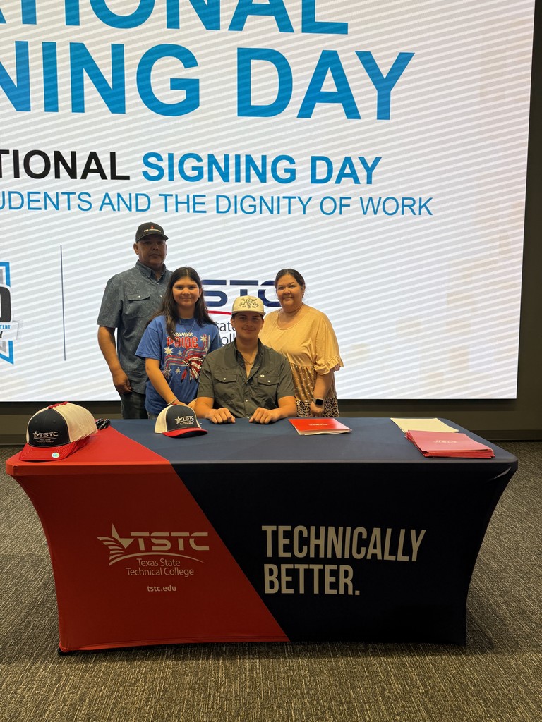 Austin Hernandez Signing Day