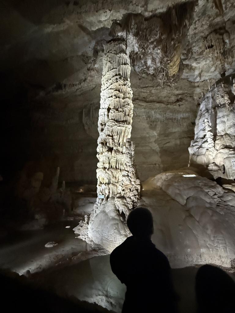 Natural Bridge Caverns