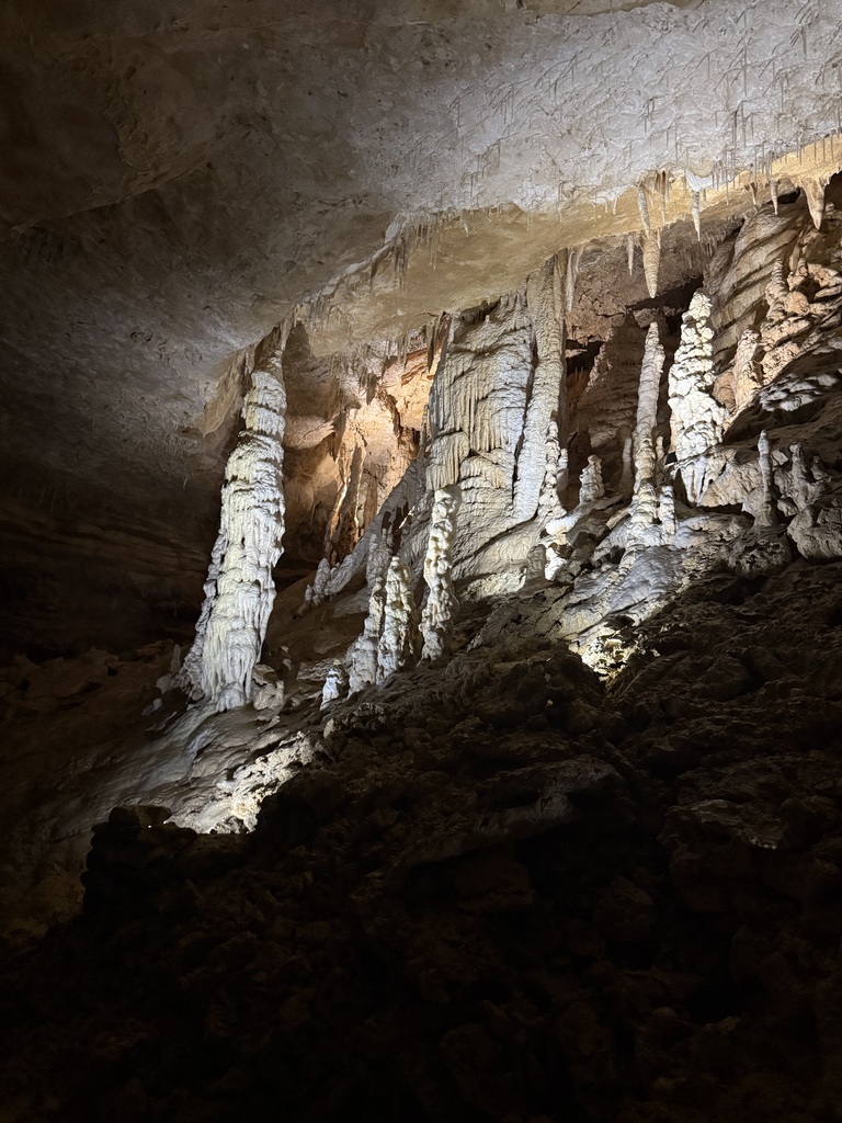Natural Bridge Caverns