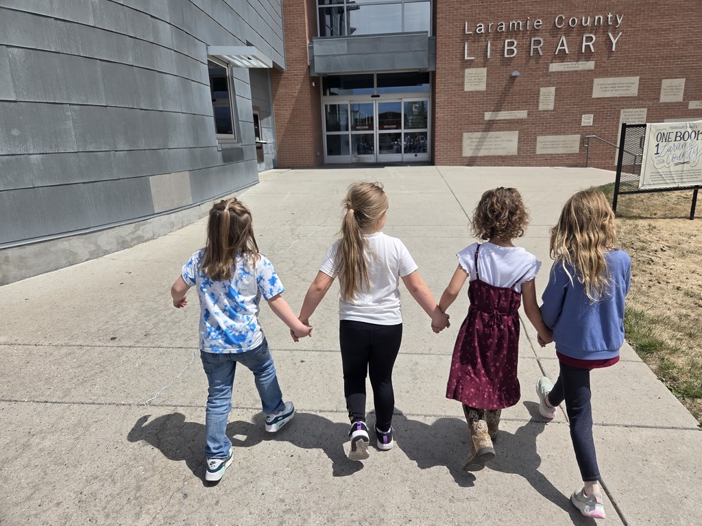 Girls heading into library.