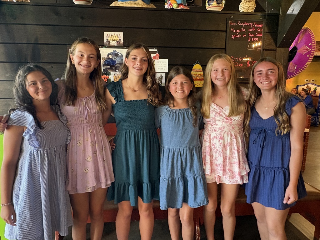 8th Grade Softball Players