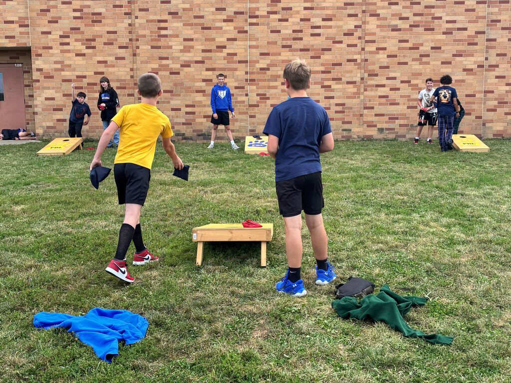 PBL JH - PE Ladder Golf & Cornhole