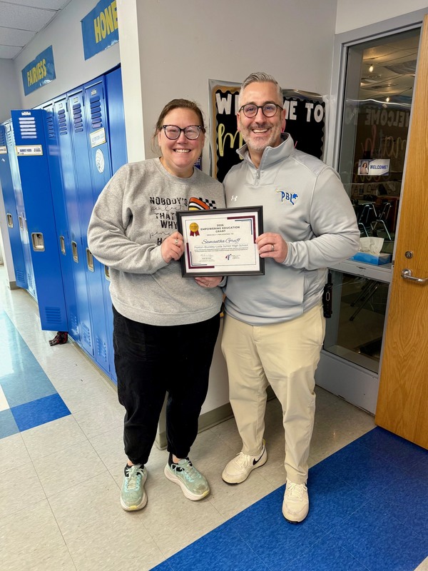Mrs. Greiff & Mr. Didier - Grant Award Picture
