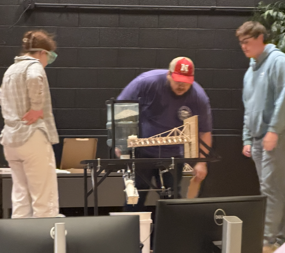 Madilynn and Thomas in boomlever competition.