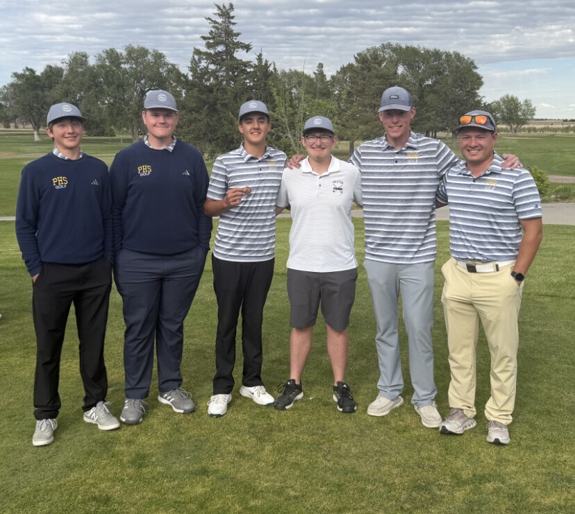 District golf team came in 5th place