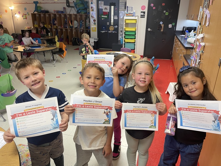 Mrs Grigg Lexia superstars