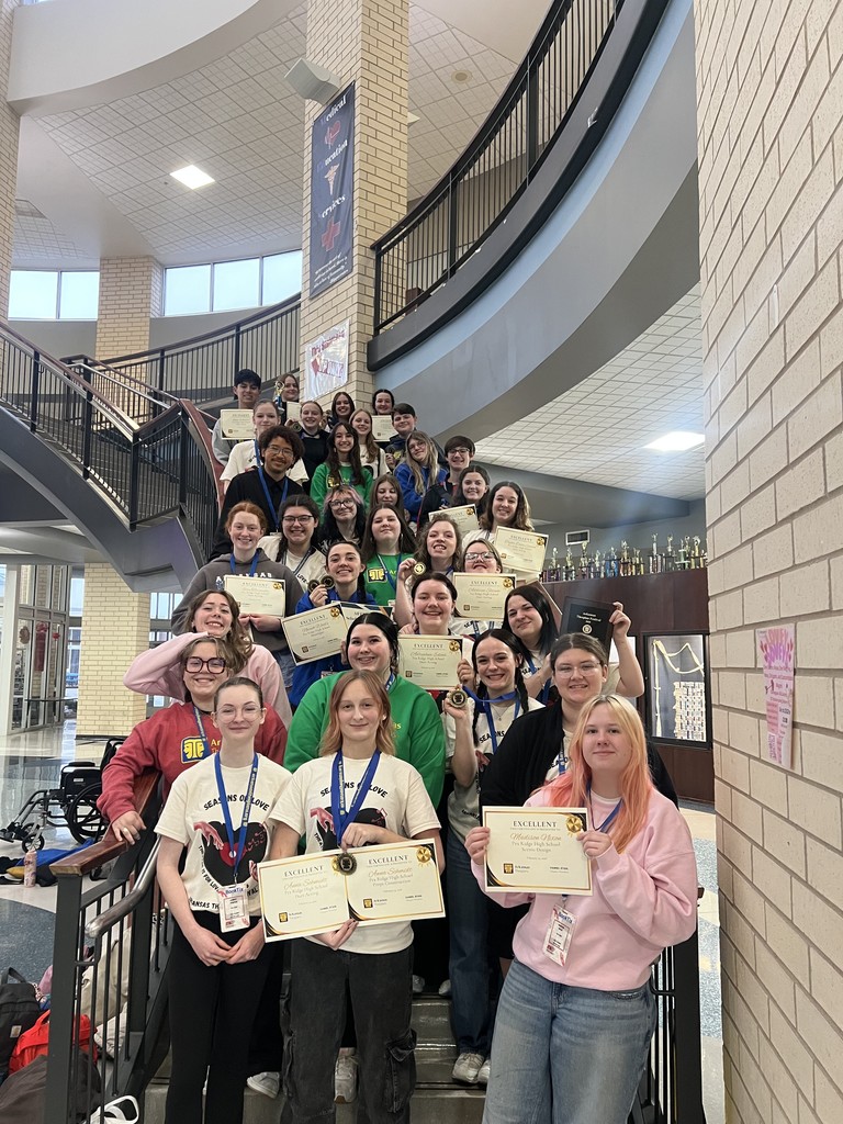 theatre students win awards
