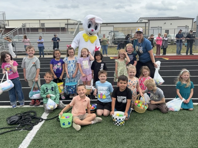 Grigg class hunting eggs