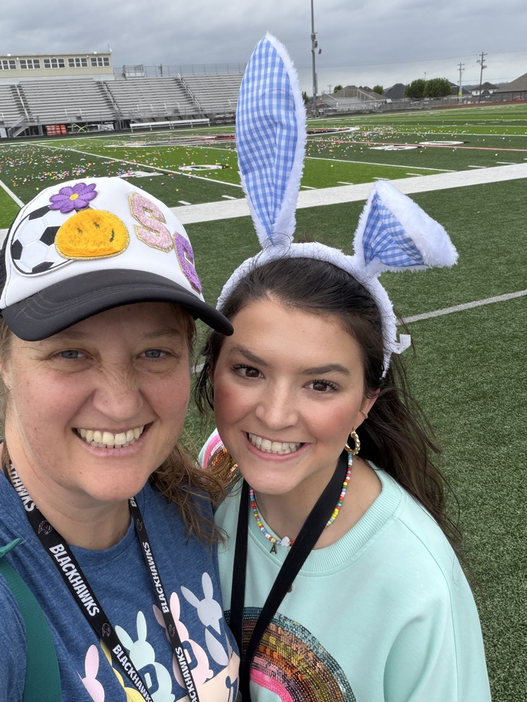 Grigg class hunting eggs