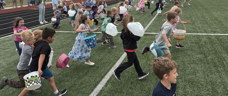 Grigg class hunting eggs