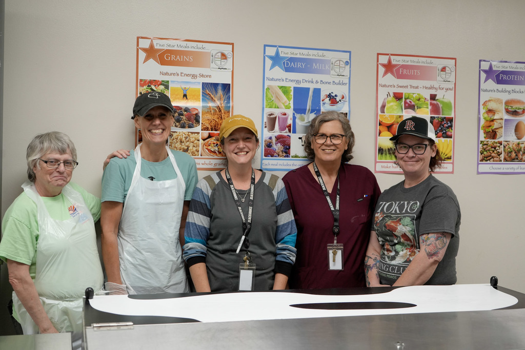lunch ladies 