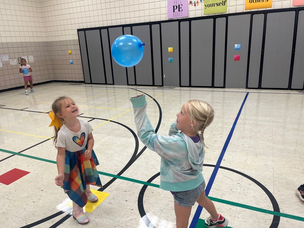 PBES Physical Education classes are off to a fantastic start!  K-2 nd grades are having a blast learning about striking different objects.   3rd-5th is taking the strikes to a new level in their 4-square unit!  We're all excited for the big 4-square tournament tomorrow, where the winners get to take on Principal Steiner in the championship round!