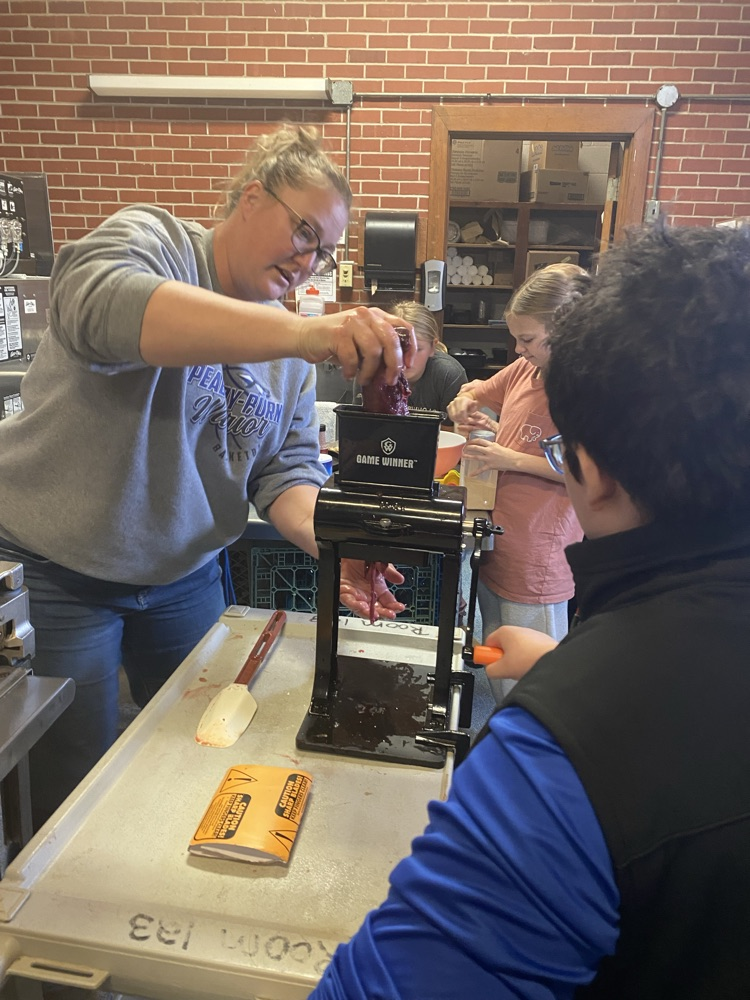 Making venison jerky in Ms. Winter’s Friday Learning Lab.