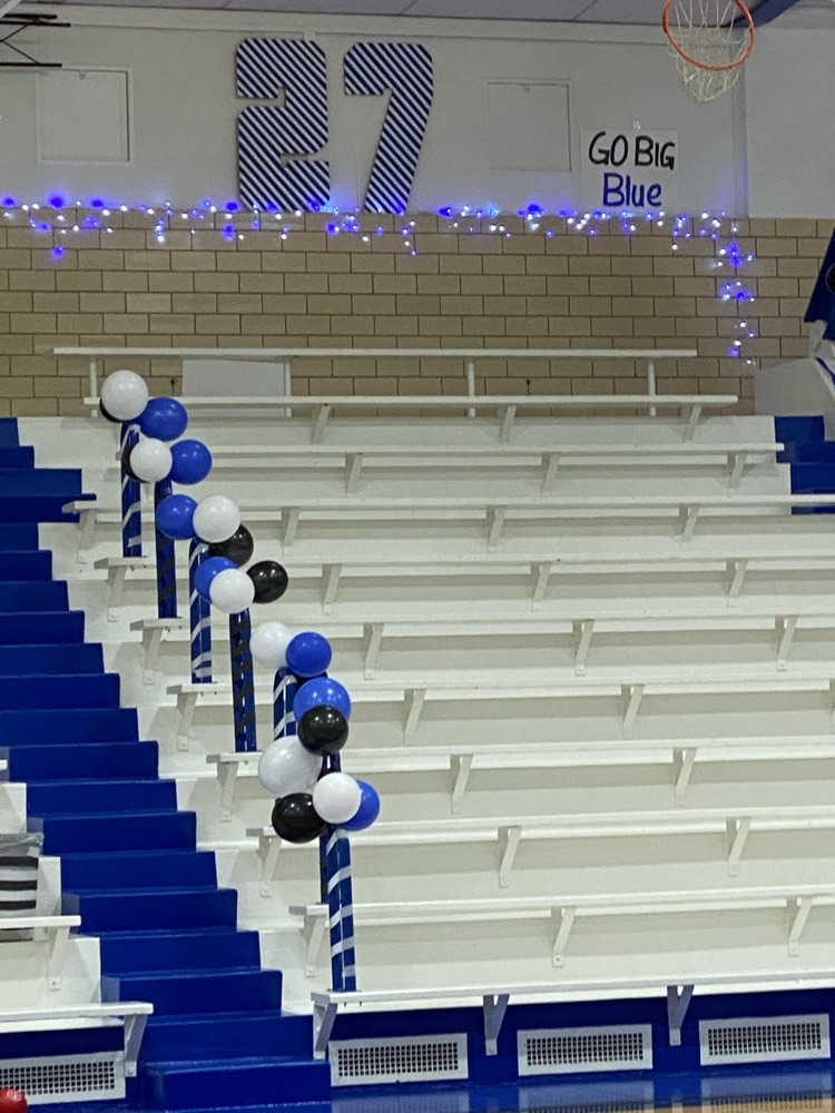 The gym is looking amazing!  We are ready for Homecoming!