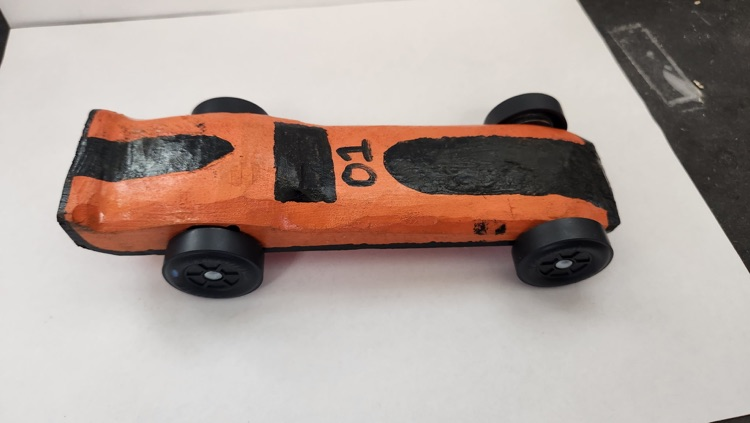 pinewood derby car