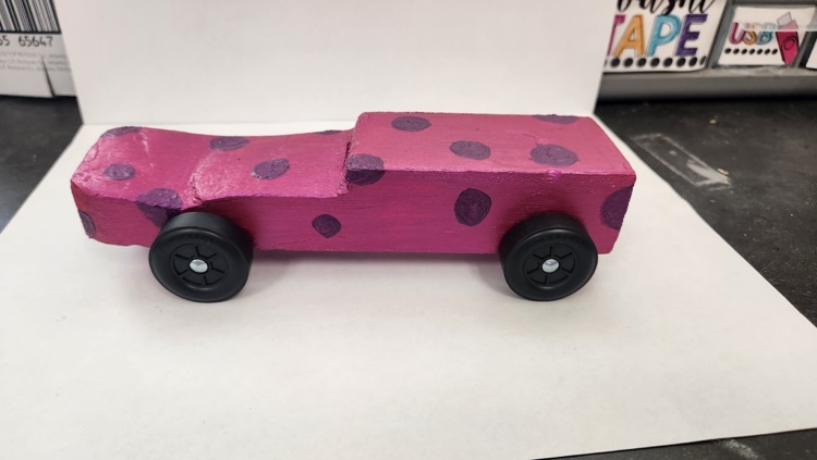 pinewood derby car