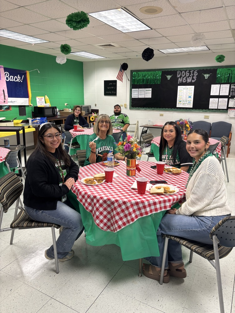staff eating lunch
