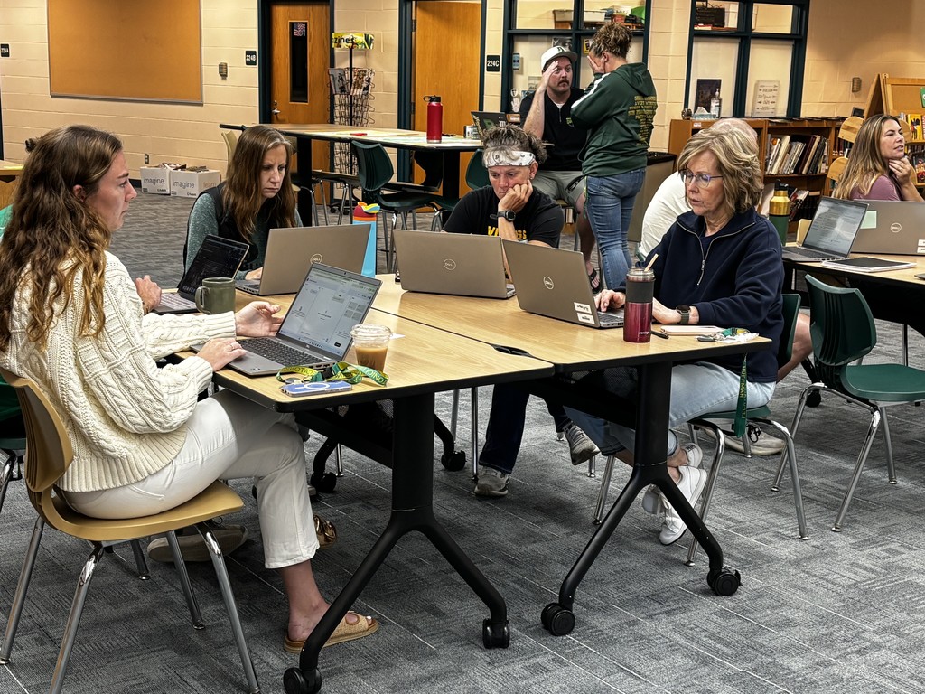 Pecatonica Middle School and High School Teachers participated in professional development on how to infuse Artificial Intelligence (AI) into their teaching as a kick-off to the 2025-26 school year. 