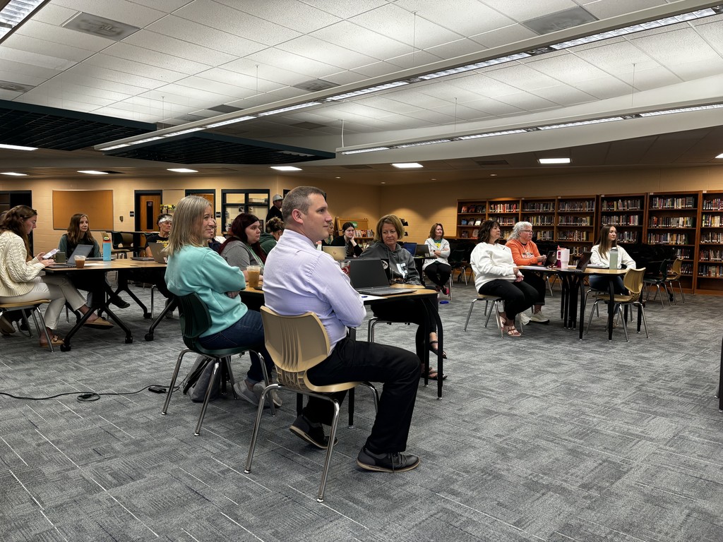 Pecatonica Middle School and High School Teachers participated in professional development on how to infuse Artificial Intelligence (AI) into their teaching as a kick-off to the 2025-26 school year. 