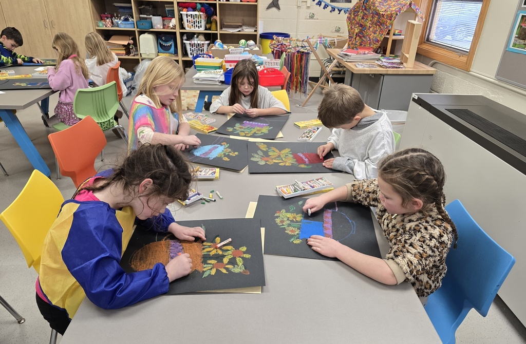 Our first grade artists have been studying the famous artist Vincent van Gogh and learning about his beautiful, iconic artwork. 