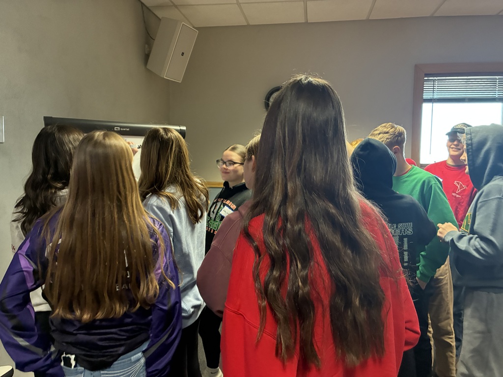 On February 25, our REDgen peer leaders attended the Teen Mental Health Summit at CESA #3. The guest speaker, Brian Buffington, shared with students different strategies to help with mental health. Brian got our students up and moving, laughing, and making connections with other schools.
