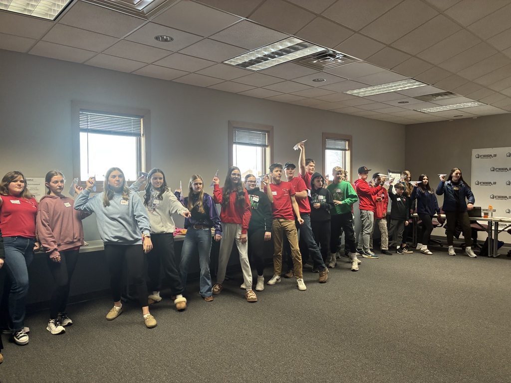 On February 25, our REDgen peer leaders attended the Teen Mental Health Summit at CESA #3. The guest speaker, Brian Buffington, shared with students different strategies to help with mental health. Brian got our students up and moving, laughing, and making connections with other schools.