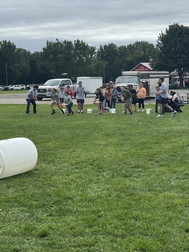 Mrs. Silverthorn's 4th grade class at Project R.E.D