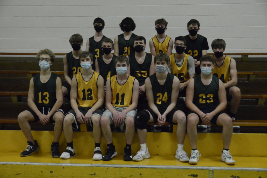 The 2021 Peetz boys basketball team (Hart Pisani/Journal-Advocate)