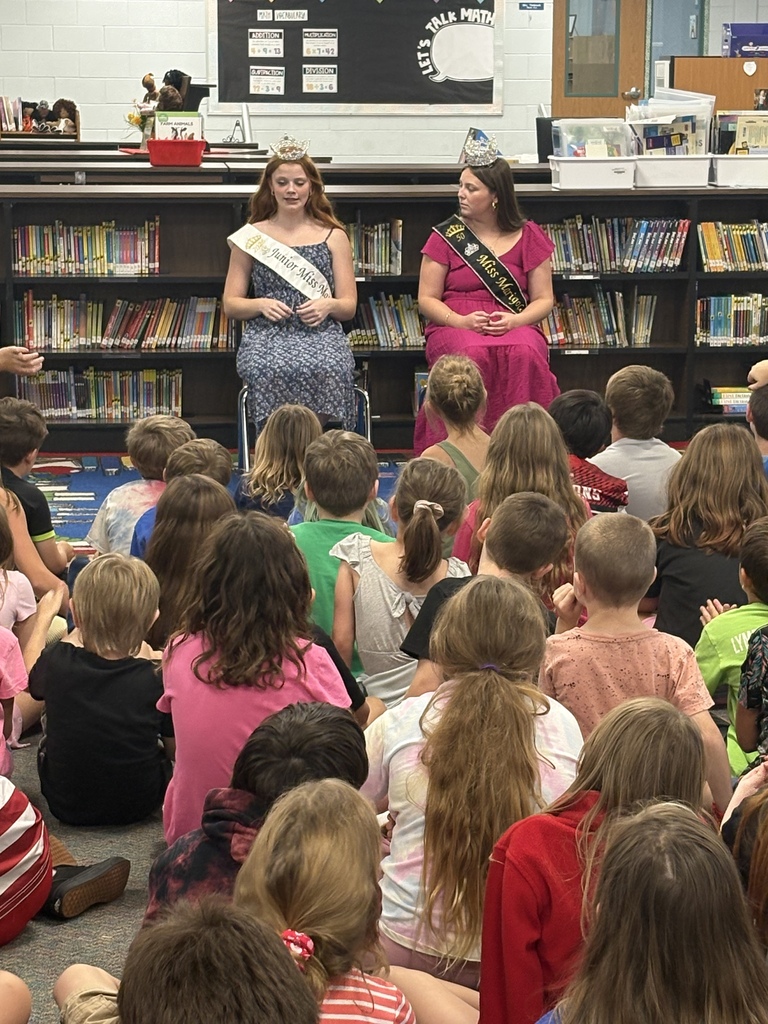 Students listening to guest speaker