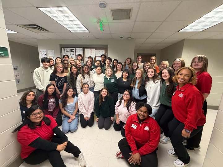 Pelham High School SGA and Ambassadors taking a group photo. 