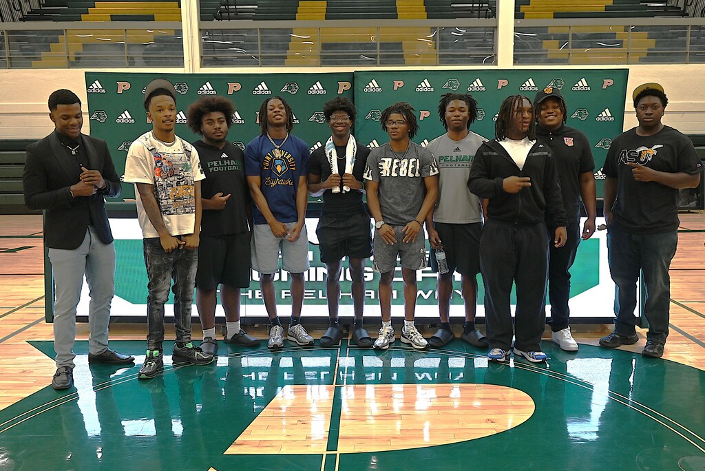 Photos from Signing Day