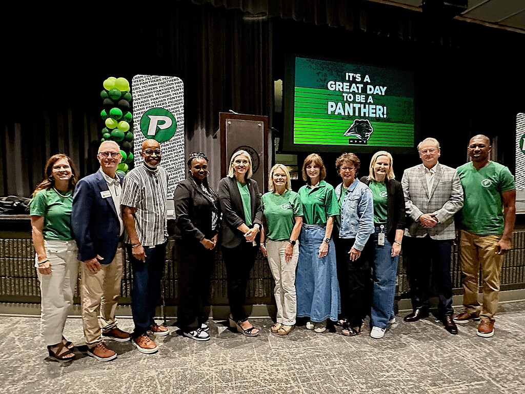 School adminstrators and city leaders
