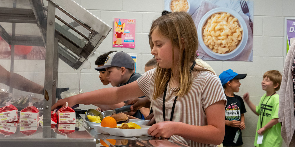 Surf City Elementary Cafeteria line