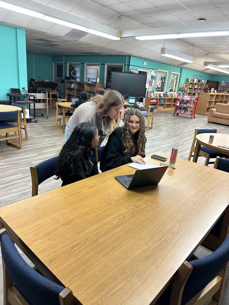 PECHS students tutoring Burgaw Middle School students