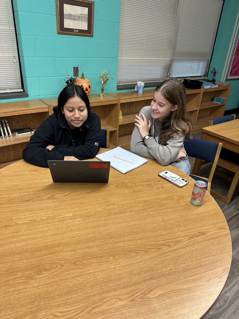 PECHS students tutoring Burgaw Middle School students